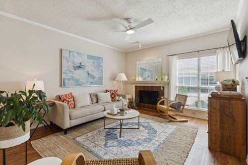 apt-804-8600 Coppertowne Ln, Dallas, TX, 75243-8046 | Card Image