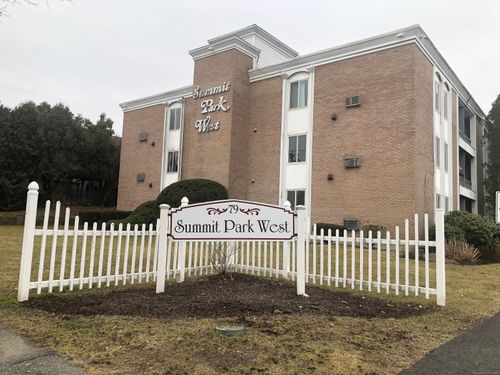 apt-308-308-79-308 Park Ave, Danbury, CT, 06810-7617 | Card Image