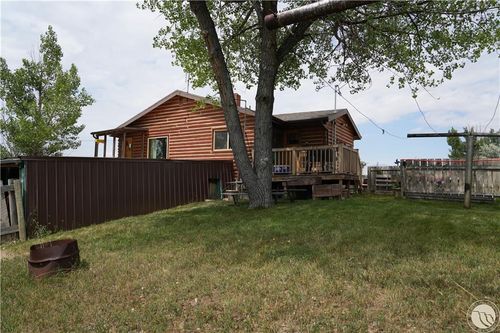 603 Wheatland Ave S, Harlowton, MT, 59036-5236 | Card Image