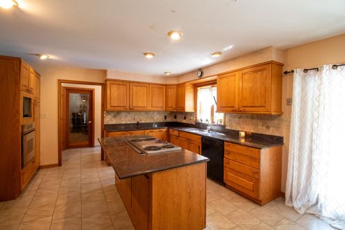 140 Milltown Rd, Holmes, NY, 12531-5006 | Card Image