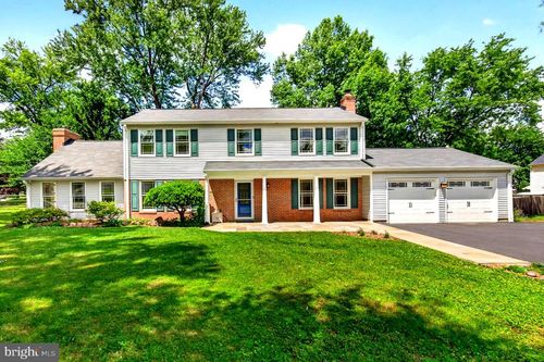 19613 Bodmer Ave, POOLESVILLE, MD, 20837-2247 | Card Image