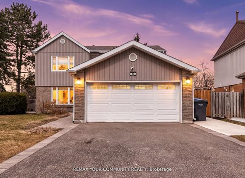 22 Madelaine Cres, Brampton, ON, L6S2Y9 | Card Image