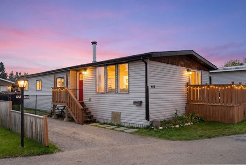 465-3223 83 St Nw, Calgary, AB, T3B5P3 | Card Image