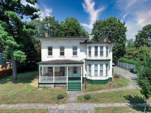 23 Lafayette St, Saugerties, NY, 12477-1071 | Card Image