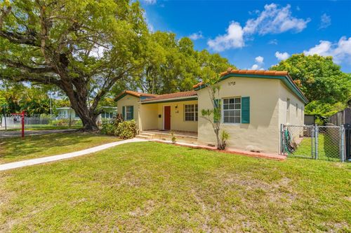 1941 Sw 18th St, Miami, FL, 33145-2123 | Card Image