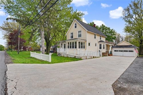 6244 Boston State Rd, Hamburg, NY, 14075-5319 | Card Image