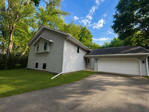 1619 Candlewick Dr Sw, Poplar Grove, IL, 61065-9078 | Card Image