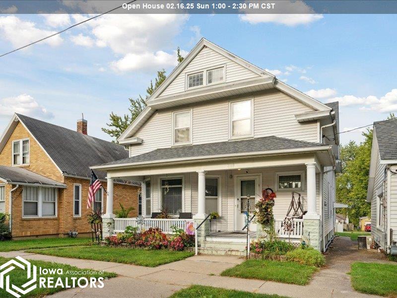 8th St, Burlington, IA 52601