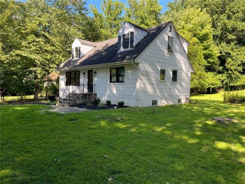 733 Route 340, Palisades, NY, 10964-1005 | Card Image