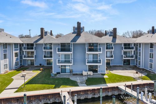 19-400 Lakeview Court, Spring Lake Village, MI, 49456 | Card Image