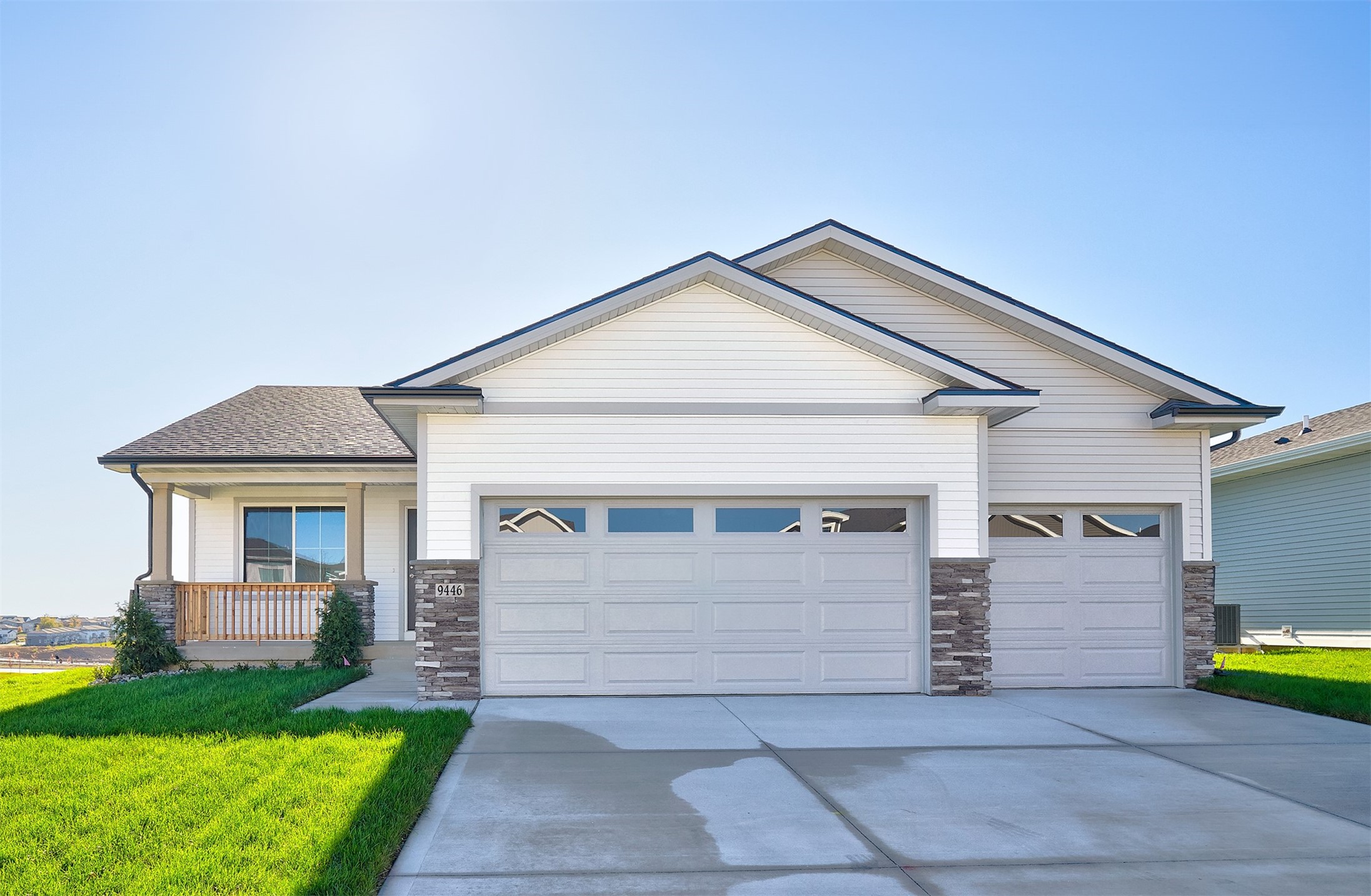 Modena Ln, West Des Moines, IA 50266
