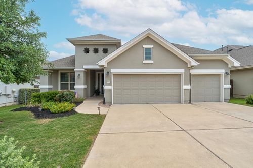 611 Founders Rdg, Dripping Springs, TX, 78620-2022 | Card Image