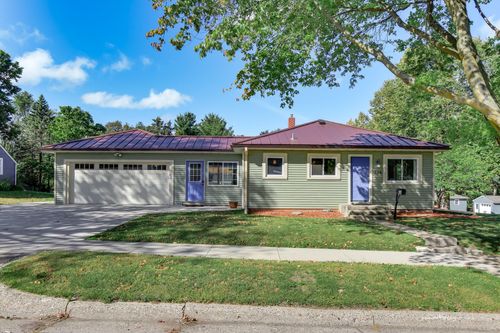 228 5th Ave Ne, Faribault, MN, 55021-5335 | Card Image