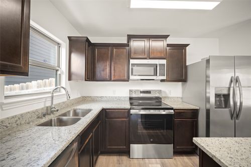 14260 Greenhaw Ln, Dallas, TX, 75253-5038 | Card Image