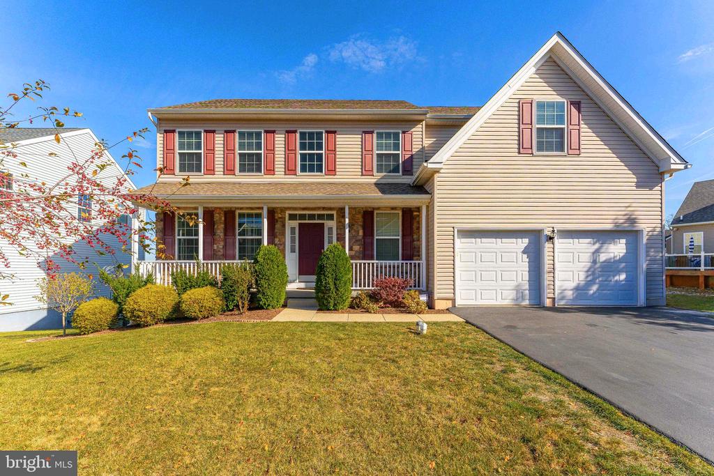 Canyon Creek Rd, Gilbertsville, PA 19525