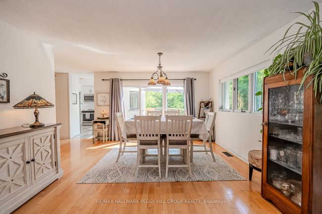 23 Valleyview Dr, House other with 3 bedrooms, 2 bathrooms and 6 parking in Oro Medonte ON | Image 11