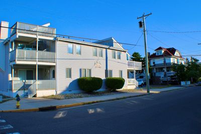 2 - 342 Corinthian Ave, Condo with 4 bedrooms, 2 bathrooms and null parking in Ocean City NJ | Image 2