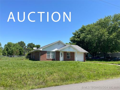 511 W Cemetery Dr, Oktaha, OK, 74450-4239 | Card Image