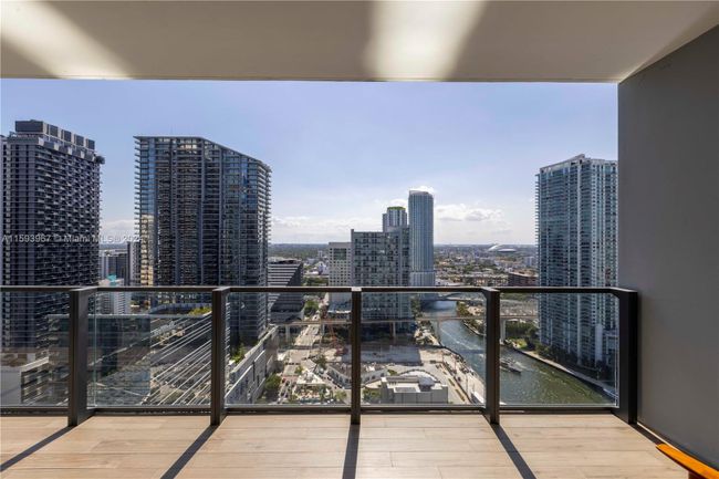 2604 - 68 Se 6th St, Condo with 3 bedrooms, 3 bathrooms and null parking in Miami FL | Image 17