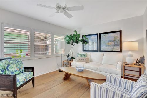 285-285 8th Ave S, NAPLES, FL, 34102-6840 | Card Image