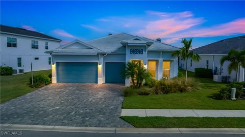 8999 Redonda Dr, NAPLES, FL, 34114-2793 | Card Image