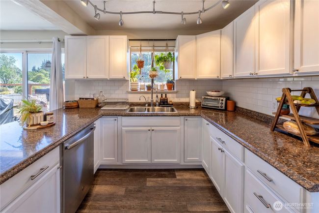518 E Willow St, House other with 3 bedrooms, 2 bathrooms and 4 parking in Sequim WA | Image 15