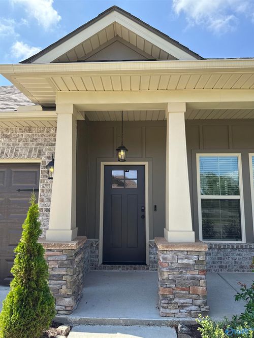 24008 Quints Dr, Athens, AL, 35613-7178 | Card Image