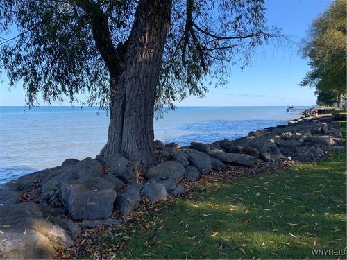 15951 Edrose Shr, Kent, NY, 14477-9730 | Card Image