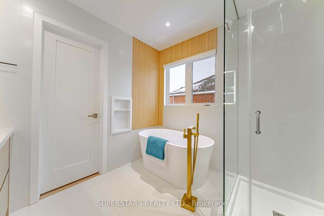 9 Neeley Rd, House attached with 5 bedrooms, 4 bathrooms and 3 parking in Markham ON | Image 22
