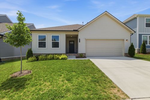 640 Cedar Brook Dr, White House, TN, 37188-9600 | Card Image
