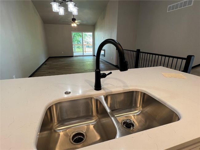 817 Prairie View Dr, Condo with 4 bedrooms, 3 bathrooms and null parking in West Branch IA | Image 9