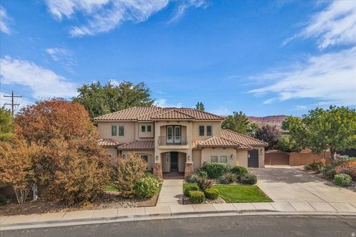 3673 S Cannon Way, Washington, UT, 84780-4900 | Card Image