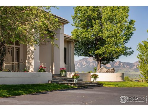 160 Ponderosa Dr, Boulder, CO, 80303-4900 | Card Image