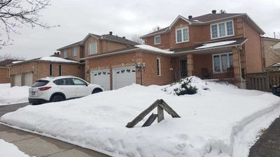 10 Longman Dr, House other with 3 bedrooms, 3 bathrooms and 4 parking in Barrie ON | Image 2