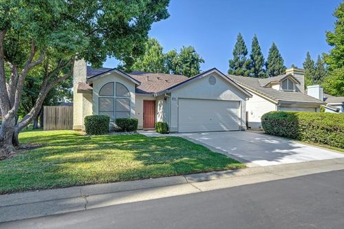 8461 Day Lillies Lane, Citrus Heights, CA, 95610 | Card Image