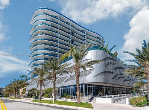 1403-17550 Collins Ave, Sunny Isles Beach, FL, 33160-2867 | Card Image