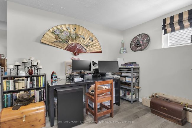 162 Roland St, House other with 3 bedrooms, 4 bathrooms and 4 parking in Dashwood ON | Image 37