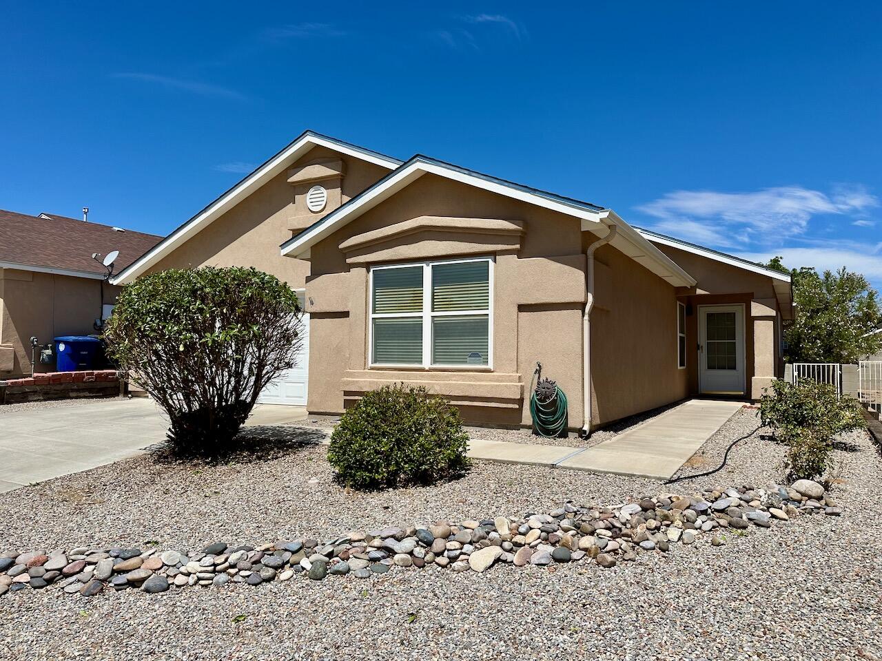 Summer Ridge Rd, Albuquerque, NM 87114