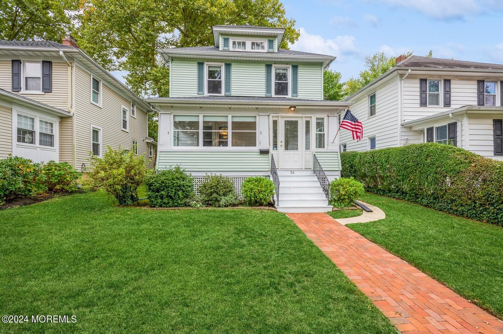 Elm Pl, Red Bank, NJ 07701