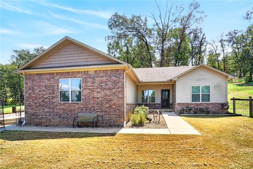 10405 Arroyo Ln, Dardanelle, AR, 72834-8461 | Card Image