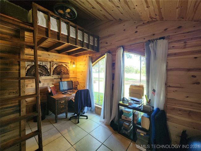 Loft Bed #3/office | Image 45