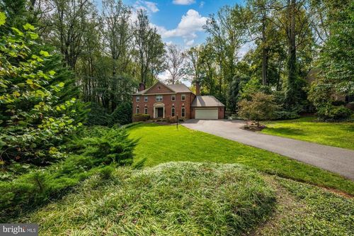 1109 Old Cedar Rd, MCLEAN, VA, 22102-2440 | Card Image