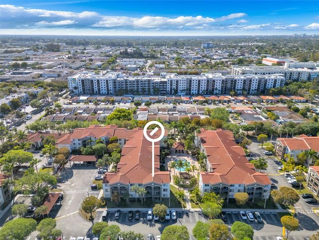 APT-112 - 6831 Sw 44 Th St, Condo with 3 bedrooms, 2 bathrooms and null parking in Miami FL | Image 35