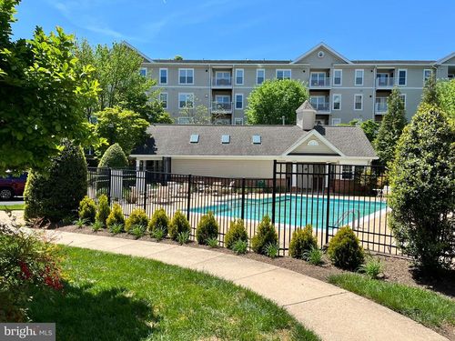 403-7000 Falls Reach, FALLS CHURCH, VA, 22043 | Card Image