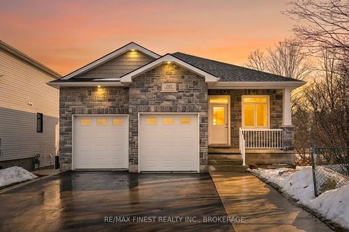 1383 Woodfield Cres, Kingston, ON, K7P0T4 | Card Image