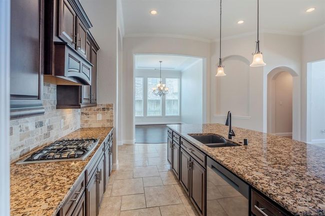 9319 Taylor Cliff Ln, House other with 5 bedrooms, 4 bathrooms and 2 parking in Cypress TX | Image 11