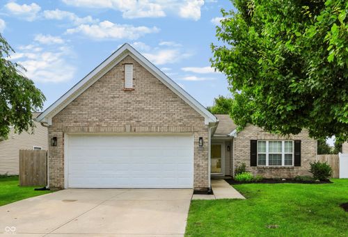 1180 Dahlgren Ln, Cicero, IN, 46034-9158 | Card Image