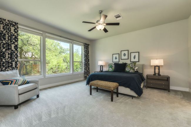 Primary suite facing the backyard green space | Image 22
