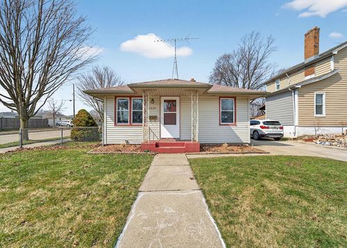 2430 Orchard Street, RACINE, WI, 53405 | Card Image