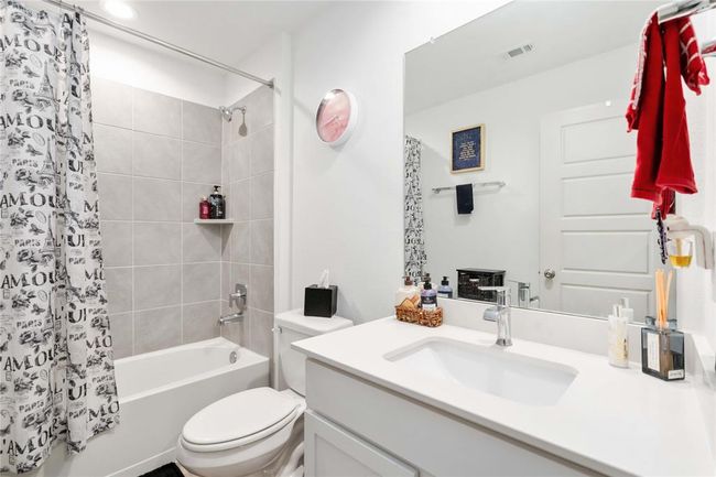 7730 Robert Ln, House other with 3 bedrooms, 2 bathrooms and 2 parking in Rosharon TX | Image 14